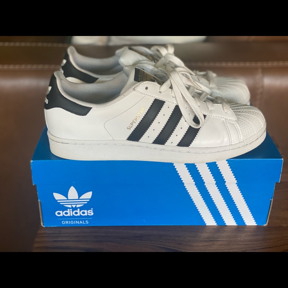 Adidas Superstar